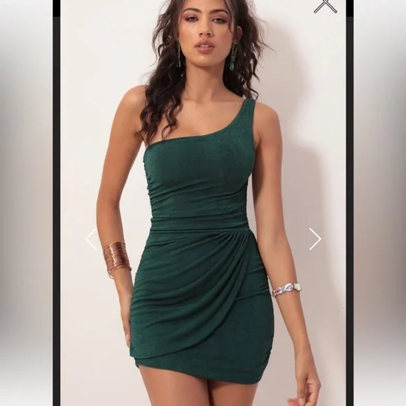 fitted green dress Off-Shoulder Long Emerald Green Prom Dress main image 1